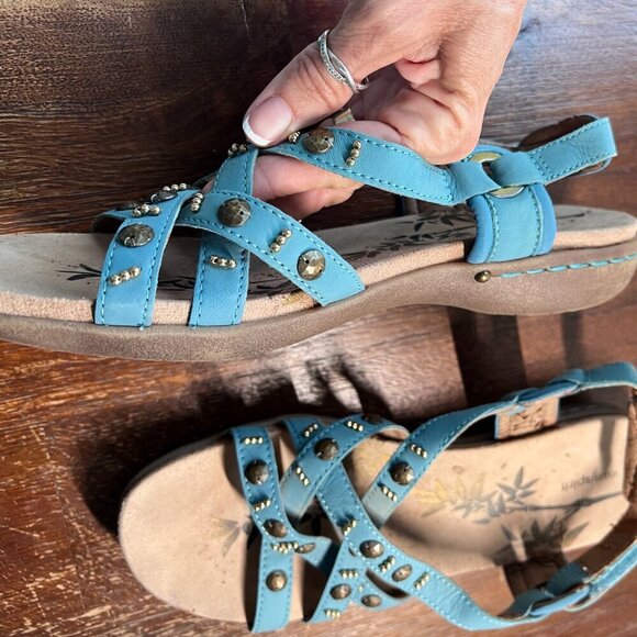Womens Sandals size 9.5 Blue Embellished Strappy Easy Spirit Western Velcro Shoe - Picture 4 of 11
